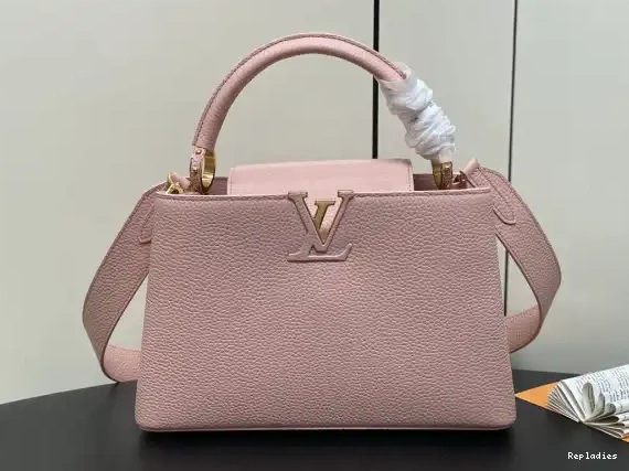 Rep ladies VUITTON LOUIS BB-31.5*20*11CM CAPUCINES 0505